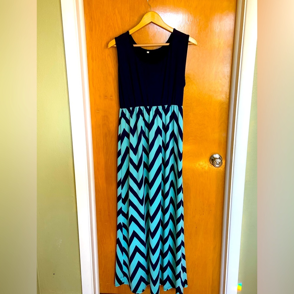 Casual comfortable maxi dress.